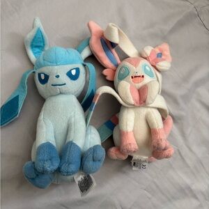 Pokémon Plush Glaceon Sylveon Tomy Lot Of 2